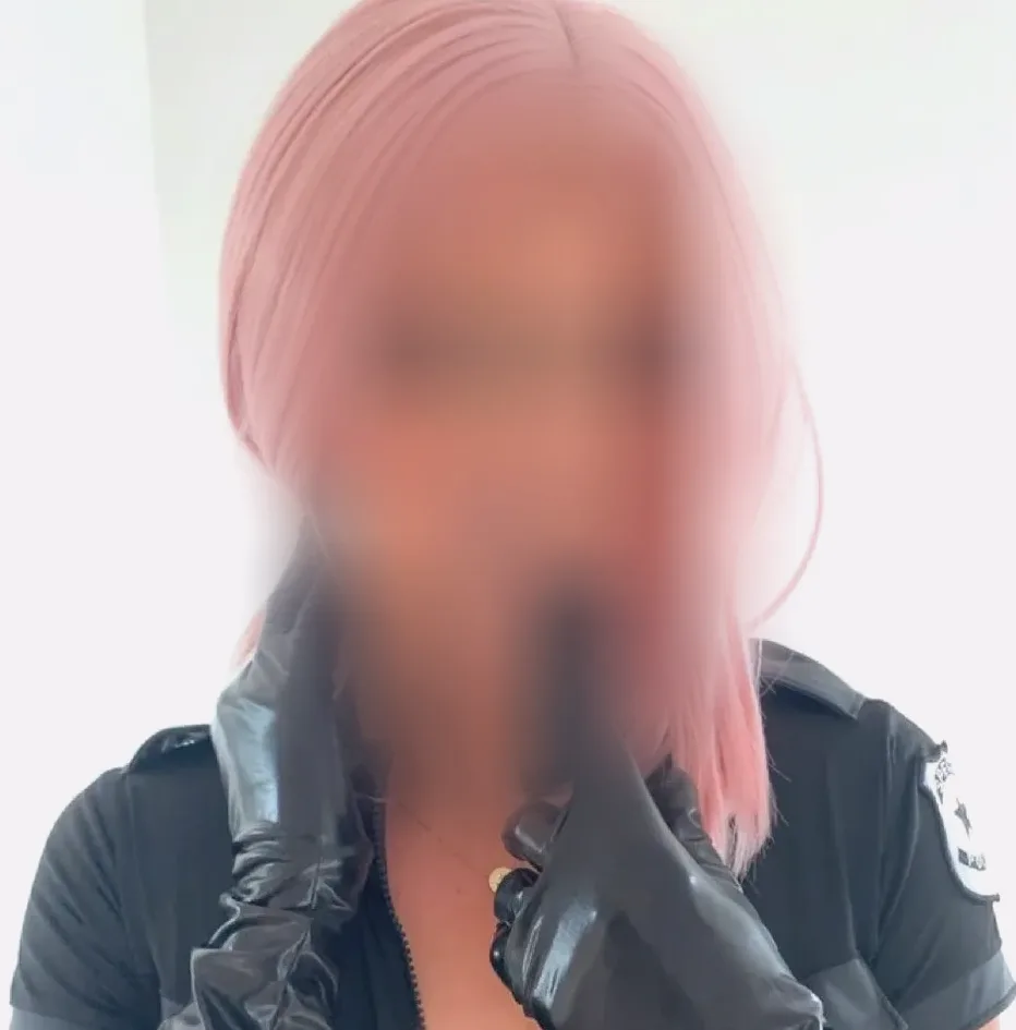 Rana, 35